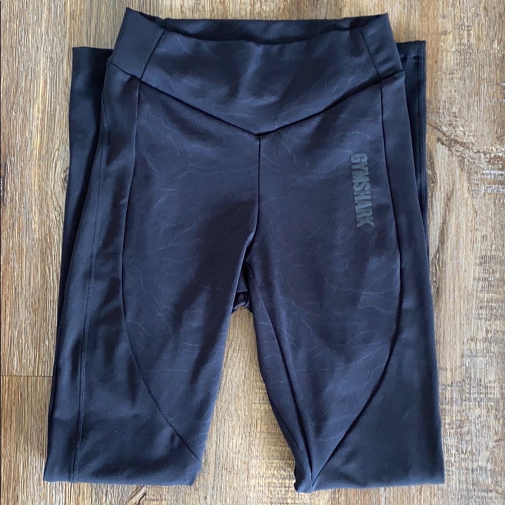 NWOT Gymshark leggins, size small